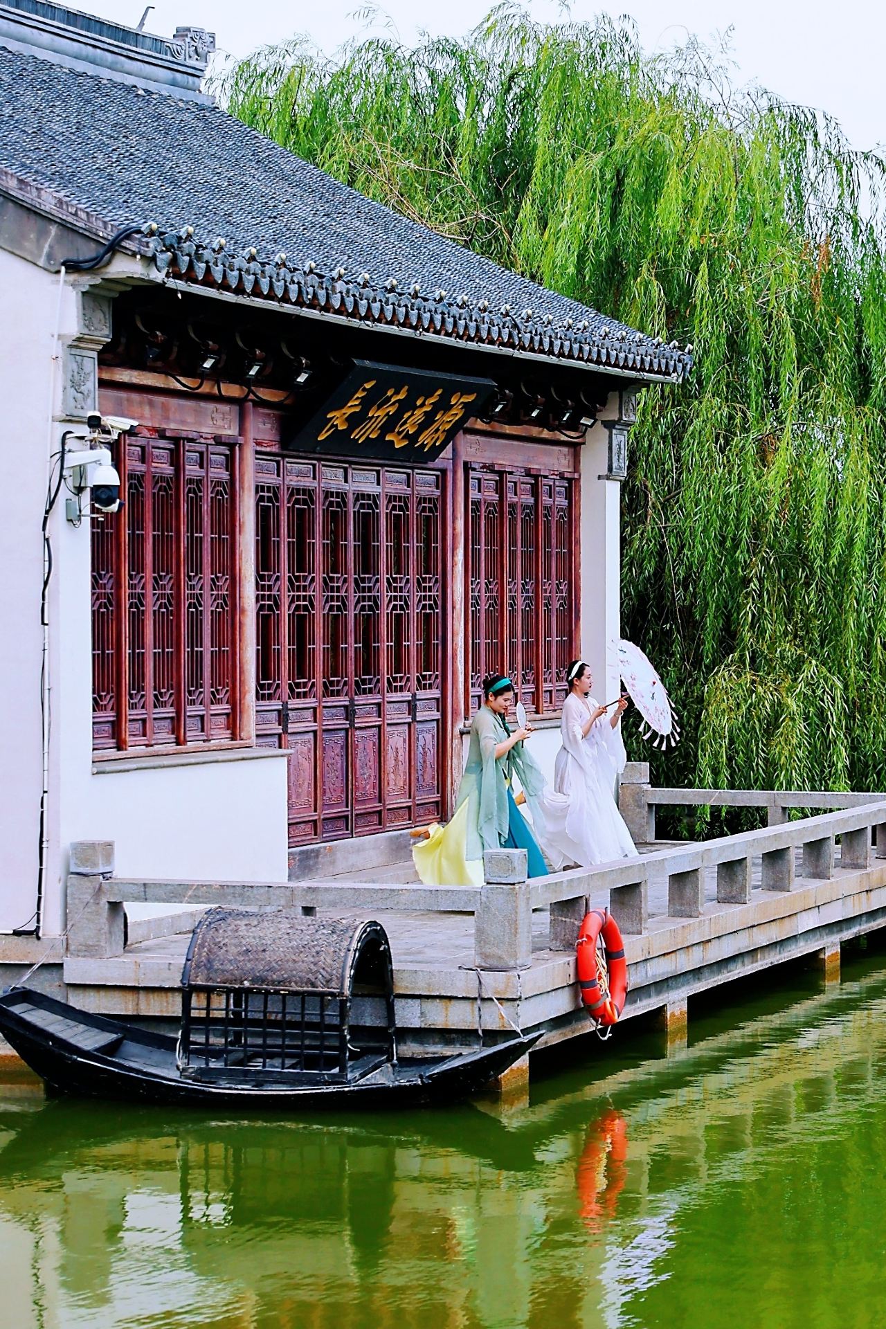 Vườn Vạn Nguyên ở Lâm Khánh: Một khu vườn mang nét quyến rũ của Tô Châu và Bắc Kinh, đưa bạn đến với vùng Giang Nam.