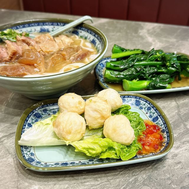 🤩 尖沙咀超抵食崩沙腩河