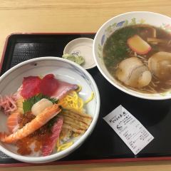 Toretore Cafe 여행 사진