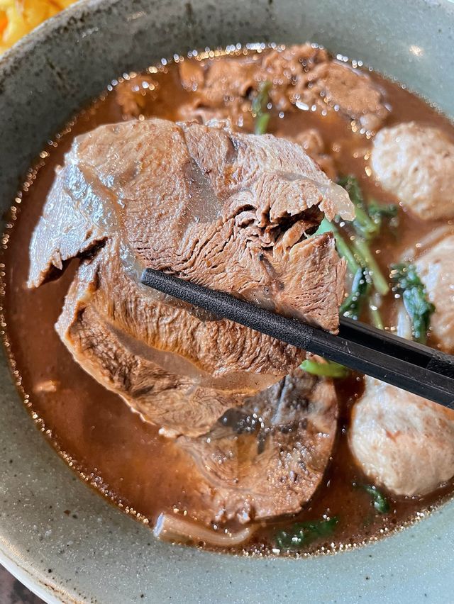 連續10年獲選為泰國曼谷最佳食府