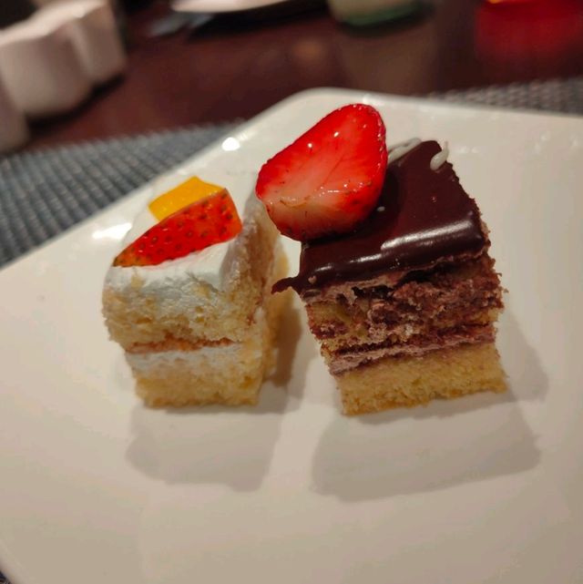 抜群のロケーション アナトールハノイ