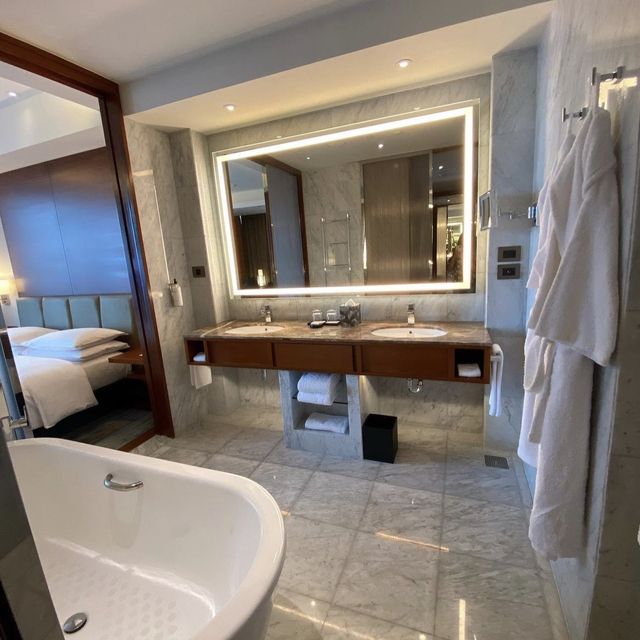 Graceful Experience at Grand Hyatt Manila BGC