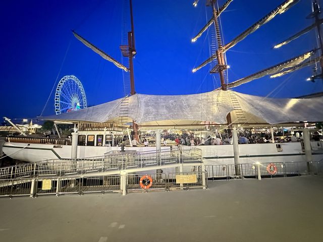 ดินเนอร์ ล่องเรือเจ้าพระยา