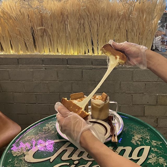 【大阪・鶴橋】練炭パンや10円パン食べるならココ