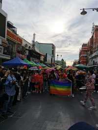 มาเดินเล่นชิลๆที่ถนนข้าวสาร 