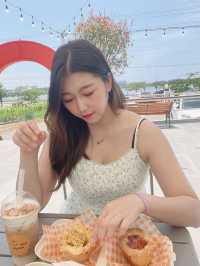 꽃처럼 활짝 핀 정통 포르투갈식 에그타르트 🥧