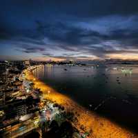 Review โรงแรม Holiday Inn Pattaya