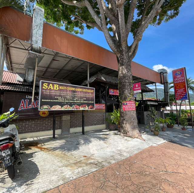 Tanjung Bungah Feast: Friends Reunite