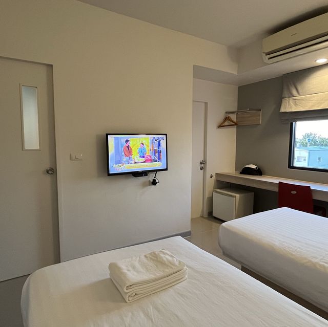 ที่พักหลักร้อย ปลอดภัย Hop inn ลำปาง