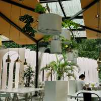 Ruma Puteh cafe