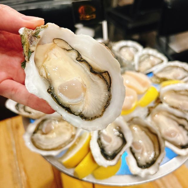 對自己「蠔」啲😍天后生蠔專門店🦪勁鮮甜呀！