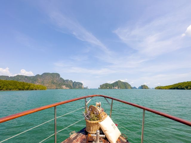 ล่องเรือ WOCO ชมสถานที่ Unseen ของอ่าวพังงา 🛥️🌊
