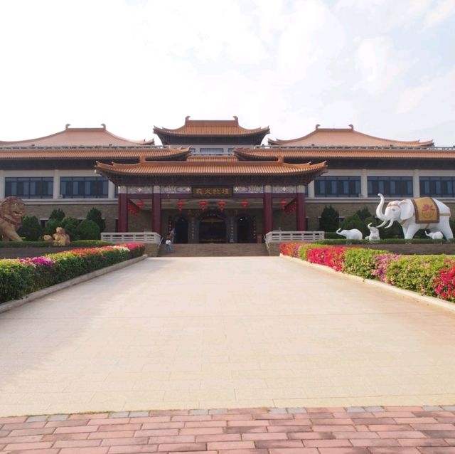【台湾_高雄】異国感満載！台湾4代仏教の一つ佛光山寺
