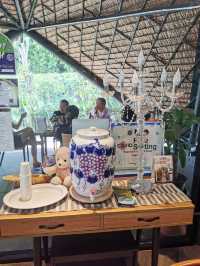 泰國勿洞 Sunvara Rasa 咖啡館