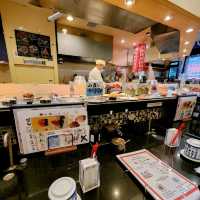 กินตามรีวิว ซูชิหน้าล้น ร้านฮิตคนไทย @Ueno | Tokyo