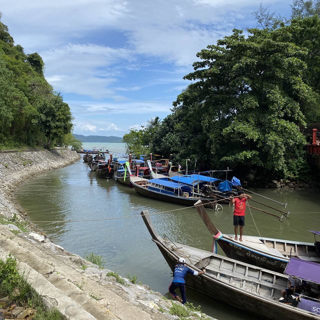 รีวิวการนั่งเรือหางยาวจากอ่าวนางไปหาดไร่เลย์ 🌊🚤