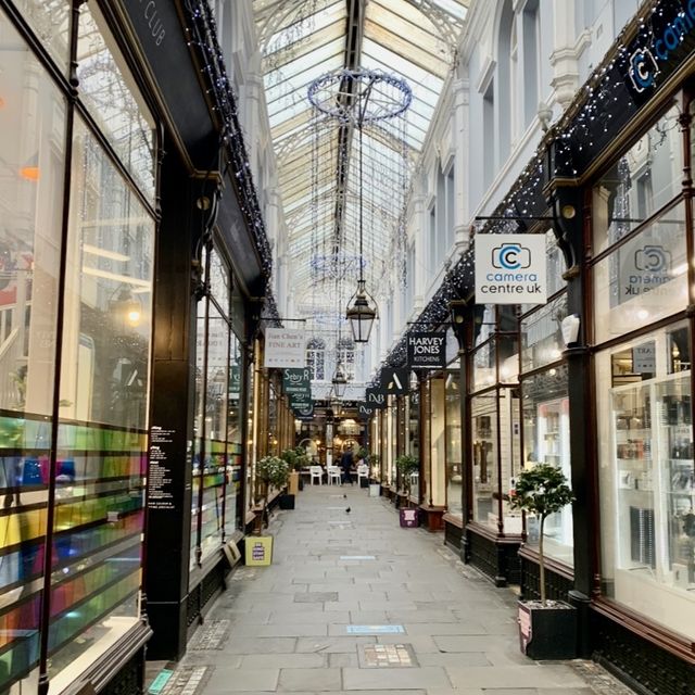 🇬🇧Discover London’s Hall Style Shopping Arcade! 🛍️