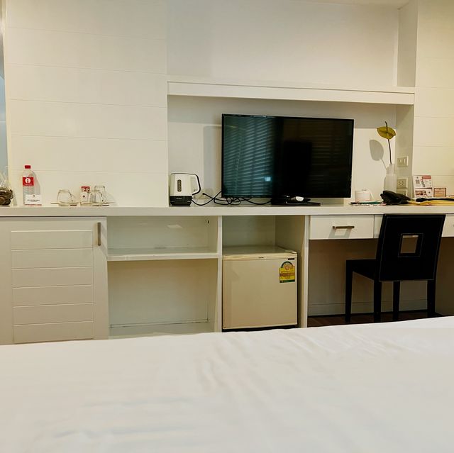 โรงแรม ไอ เรสซิเดนซ์ สีลม🏨