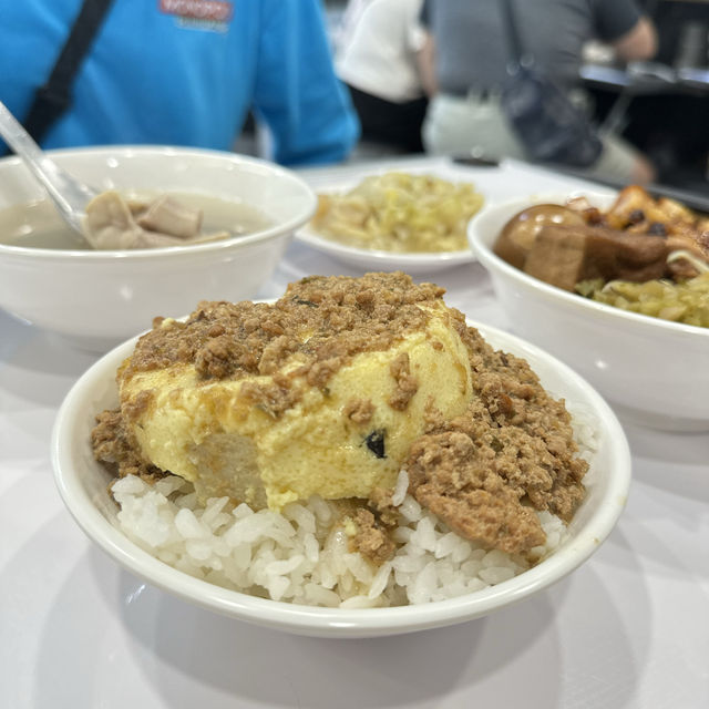 【高雄美食】君腿庫飯