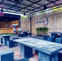 ร้าน หลังมอ