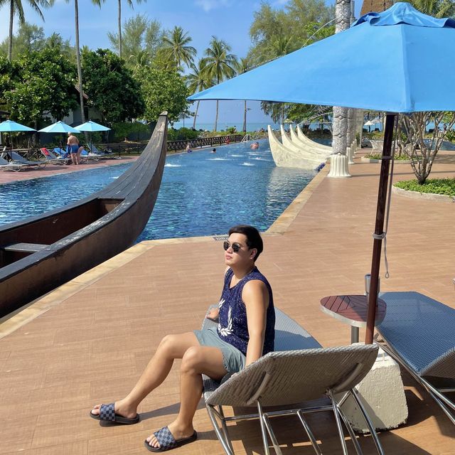 graceland khaolak beach resort