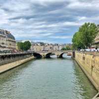 Paris 🇫🇷 - The City best explored by Foot 👣