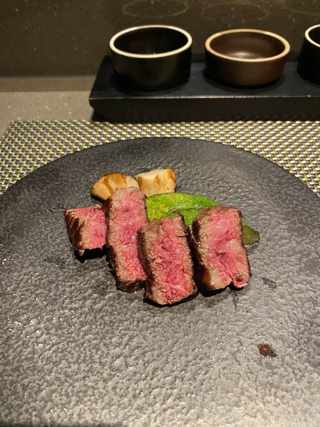 예약이 엄청 빡세서 유명한 가성비 우마카세 <이속우화>🥩