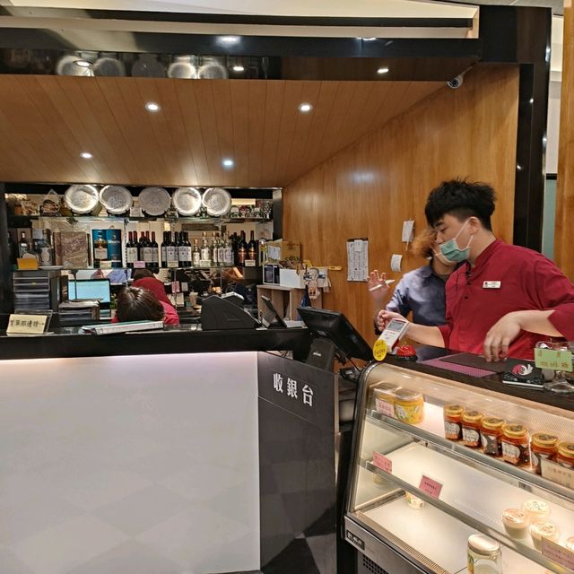屏東市三倆三餐廳 家常菜首選 餐廳環境優良 服務周到