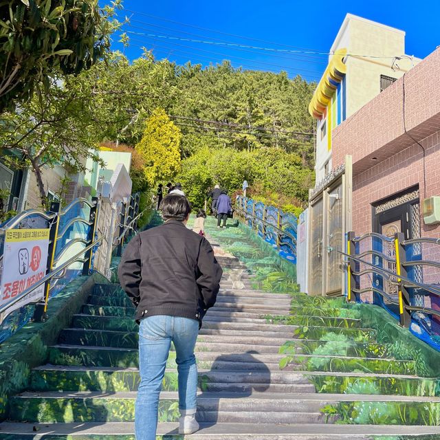 정말 많은 포토존이 있는 부산 영도의 흰여울 문화마을 💖