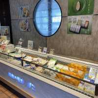 宮城松島「阿部蒲鉾店 松島寺町店」で笹かまぼここんがり焼けました