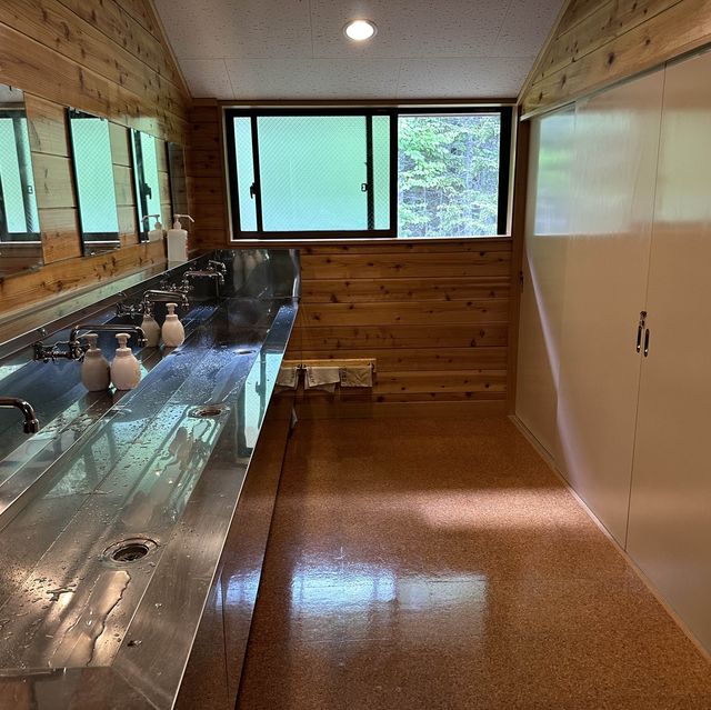 【山梨】豊かな自然の中の小屋！白根御池小屋