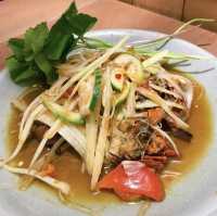 คำพูน ร้านอาหารอีสานแซ่บแบบไม่พึ่งผงชูรส