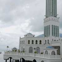 Must Visit The Floating Mosque in Penang