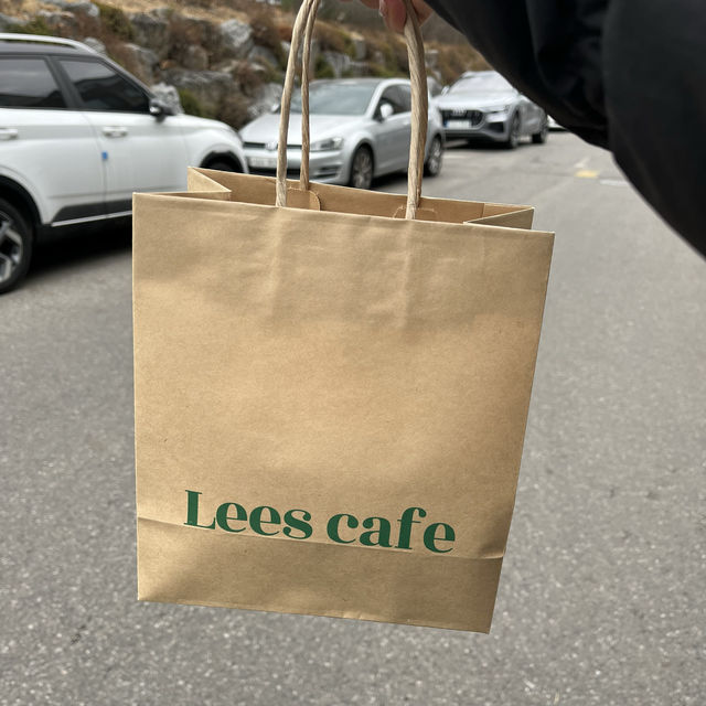 백현동 브런치 찐맛집 “리스카페”