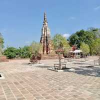Wat Phukhao Thong