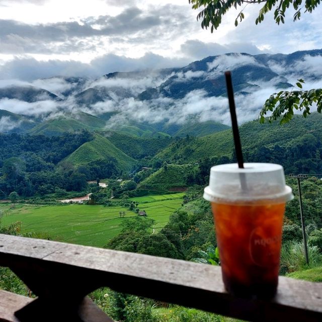 อยากหยุดเวลาไว้..ให้เหมือนชื่อคาเฟ่
