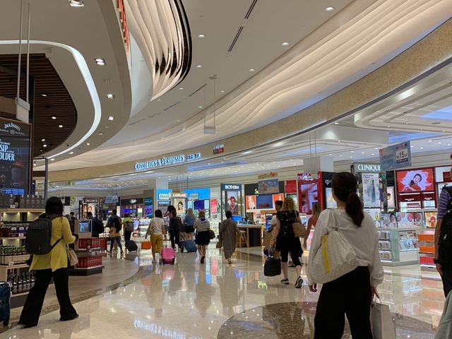 Changi Airport Terminal 4