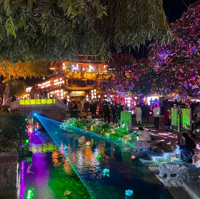 230度全景打卡天台，縱觀整個麗江古城