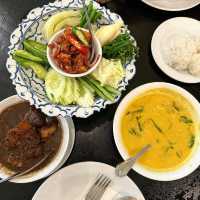 “ร้านวันจันทร์” อาหารไทยมิชลินในภูเก็ต