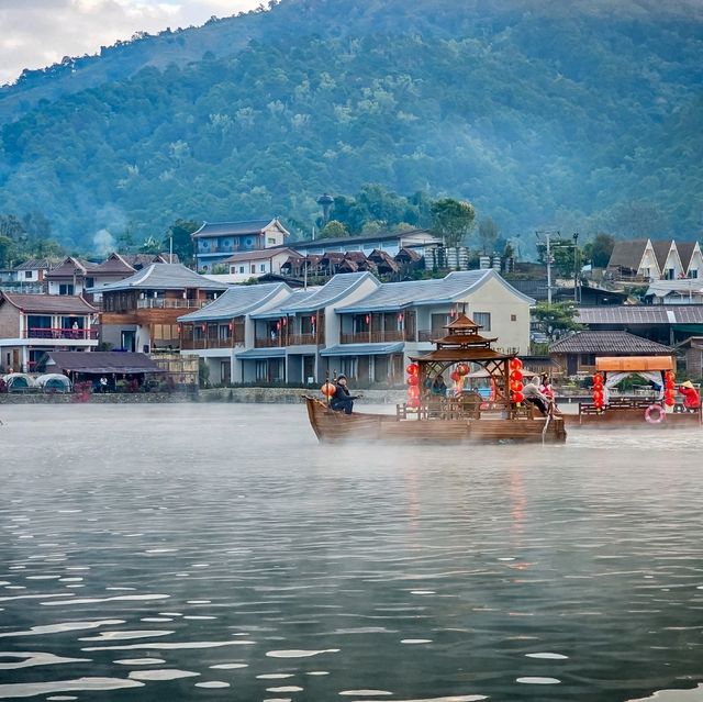 เขื่อนในหมอก ที่เที่ยวบ้านรักไทย แม่ฮ่องสอน