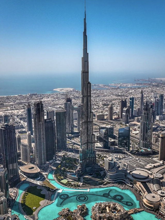 Burj khalifa is A must see in Dubai!