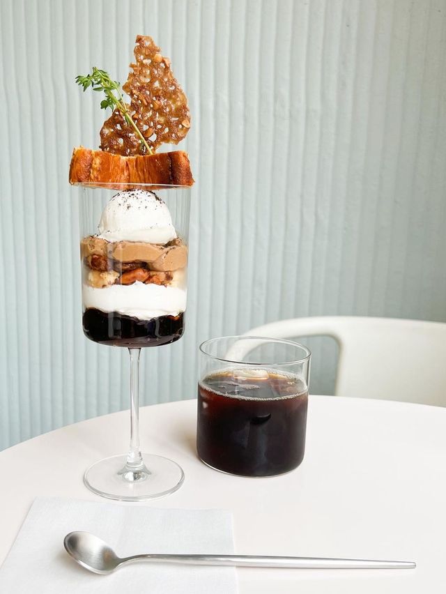 【福岡カフェ】グルテンフリーのチーズケーキを使ったパフェ
