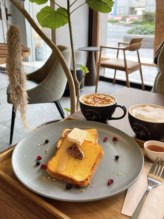 日本大阪心齋橋木系寧靜咖啡店-Café Morning Box