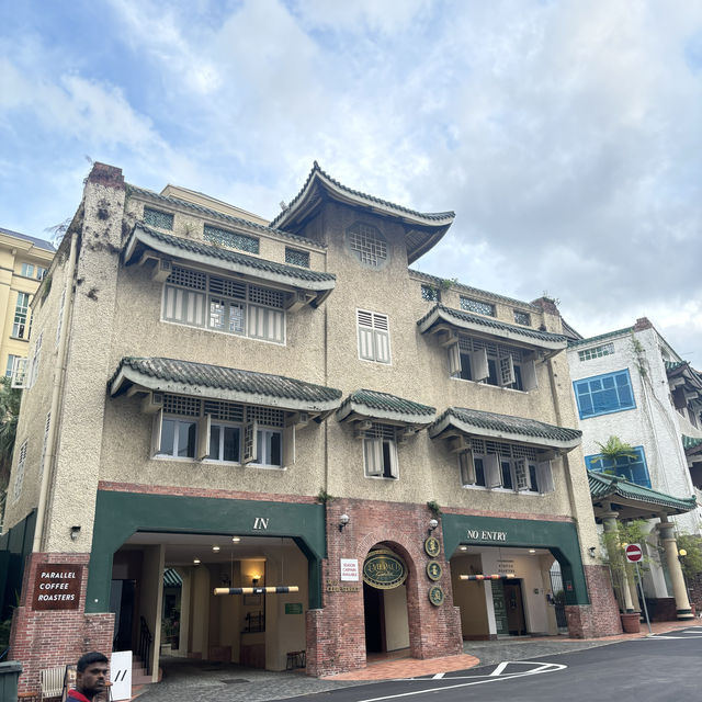 เดินเล่น china town Singapore 