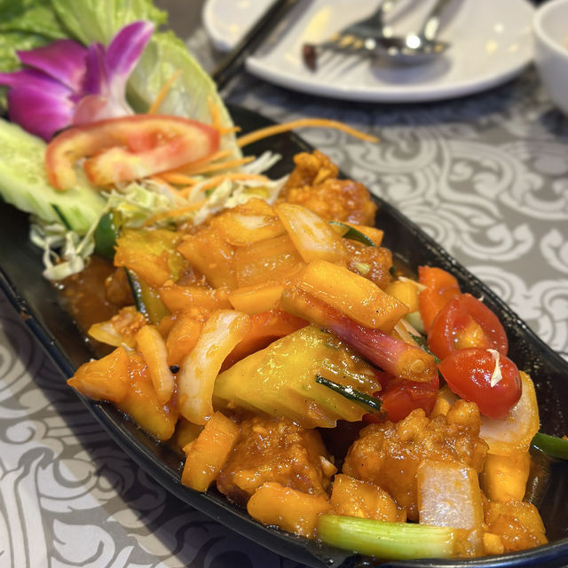 旺角覓食樓上舖泰餐