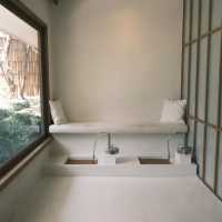 white wood green spa 