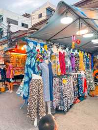 ตลาดโต้รุ่งหัวหิน