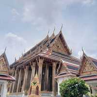   ๑ วันดีๆ ที่พระบรมมหาราชวัง