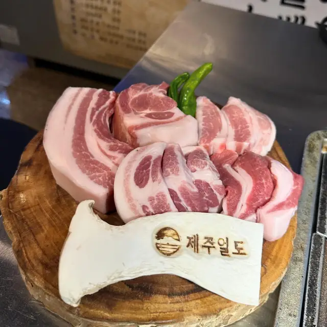 濟州島黑豬肉必吃這家！