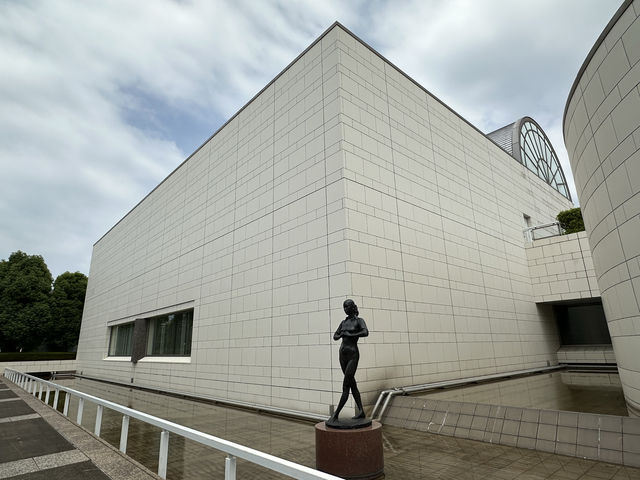 神奈川・平塚。『平塚市美術館』
